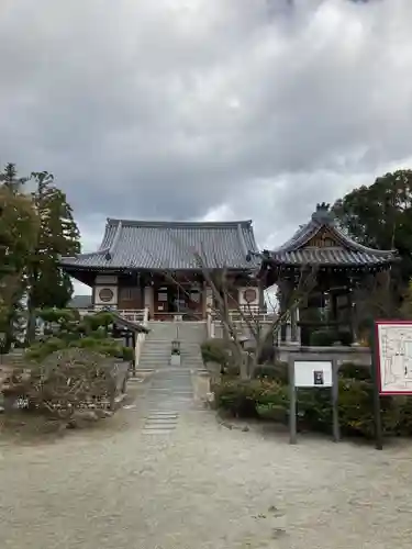 達磨寺の本殿・本堂