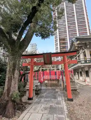 難波神社の{uncategorized: "未分類", other: "その他", undefined: "問題あり", building: "その他建物", grave: "お墓", sacred_gate: "鳥居", guardian: "狛犬", statue: "像", buddha: "仏像", history: "歴史", nature: "自然", garden: "庭園", animal: "動物", pagoda: "塔", temizu: "手水舎", mountain_gate: "山門・神門", sanctuary: "本殿・本堂", subordinate: "末社・摂社", art: "芸術", scenery: "景色", jizo: "地蔵", ema: "絵馬", goshuin: "御朱印", omikuji: "おみくじ", items: "授与品その他", amulet: "お守り", goshuincho: "御朱印帳", eats: "食事", festival: "お祭り", votive_dance: "神楽", shichigosan: "七五三参", wedding: "結婚式", experience: "体験その他", initially: "初詣", around: "周辺", anti_infection: "感染症対策"}