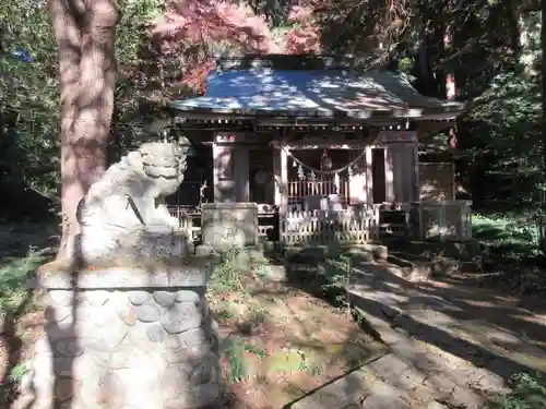 静神社の本殿・本堂