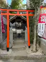 代沢稲荷の鳥居