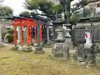 靍護稲荷神社の{uncategorized: "未分類", other: "その他", undefined: "問題あり", building: "その他建物", grave: "お墓", sacred_gate: "鳥居", guardian: "狛犬", statue: "像", buddha: "仏像", history: "歴史", nature: "自然", garden: "庭園", animal: "動物", pagoda: "塔", temizu: "手水舎", mountain_gate: "山門・神門", sanctuary: "本殿・本堂", subordinate: "末社・摂社", art: "芸術", scenery: "景色", jizo: "地蔵", ema: "絵馬", goshuin: "御朱印", omikuji: "おみくじ", items: "授与品その他", amulet: "お守り", goshuincho: "御朱印帳", eats: "食事", festival: "お祭り", votive_dance: "神楽", shichigosan: "七五三参", wedding: "結婚式", experience: "体験その他", initially: "初詣", around: "周辺", anti_infection: "感染症対策"}