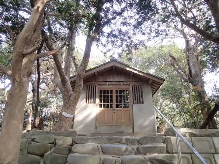 仲津宮(志賀海神社摂社)の末社・摂社