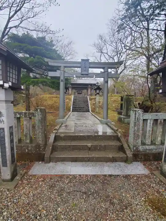 那須温泉神社の末社・摂社