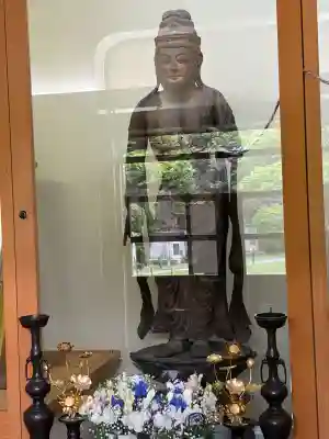 よみうりランド観音の{uncategorized: "未分類", other: "その他", undefined: "問題あり", building: "その他建物", grave: "お墓", sacred_gate: "鳥居", guardian: "狛犬", statue: "像", buddha: "仏像", history: "歴史", nature: "自然", garden: "庭園", animal: "動物", pagoda: "塔", temizu: "手水舎", mountain_gate: "山門・神門", sanctuary: "本殿・本堂", subordinate: "末社・摂社", art: "芸術", scenery: "景色", jizo: "地蔵", ema: "絵馬", goshuin: "御朱印", omikuji: "おみくじ", items: "授与品その他", amulet: "お守り", goshuincho: "御朱印帳", eats: "食事", festival: "お祭り", votive_dance: "神楽", shichigosan: "七五三参", wedding: "結婚式", experience: "体験その他", initially: "初詣", around: "周辺", anti_infection: "感染症対策"}