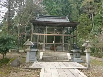 金剱宮の本殿・本堂