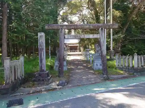 神明神社の鳥居