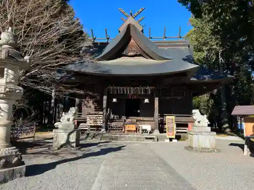 冨士御室浅間神社の本殿・本堂
