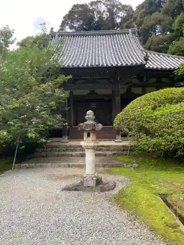 長岳寺の本殿・本堂