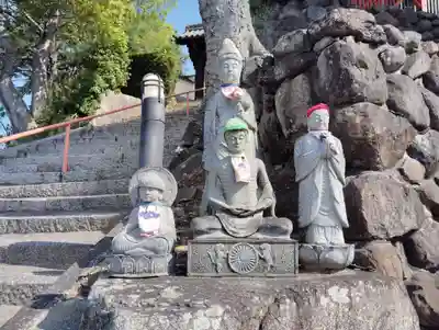不動院本覚寺の地蔵