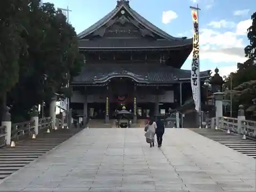 豊川閣　妙厳寺の本殿・本堂