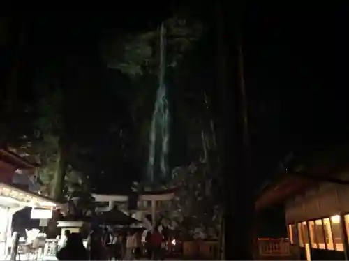 熊野那智大社(和歌山県)