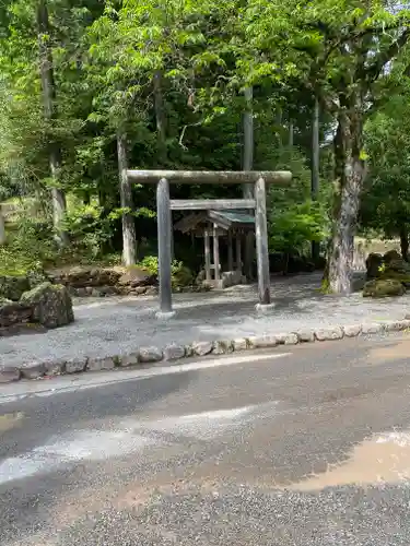 天河大辨財天社禊殿(奈良県)