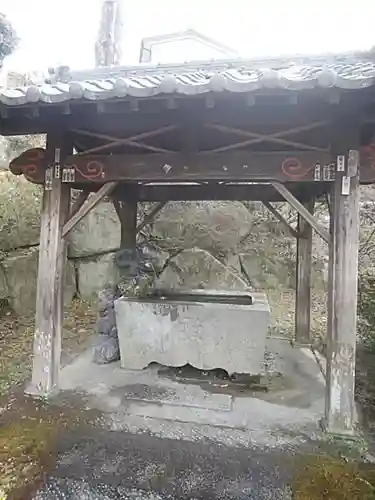 岩角山 岩角寺の手水