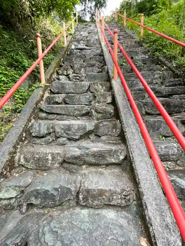 勝利寺の建物その他