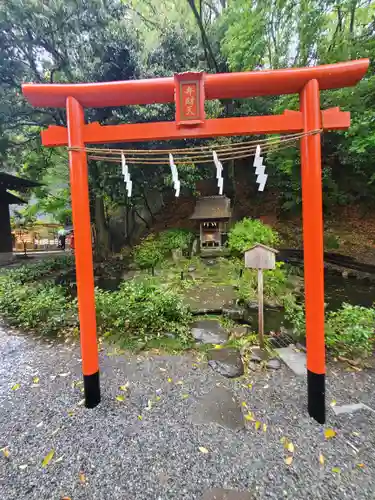 山名八幡宮の末社