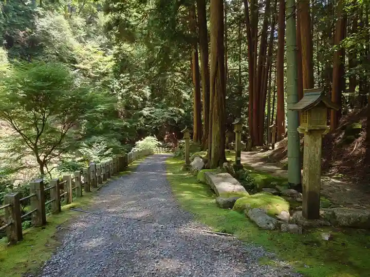 大嶽山那賀都神社(山梨県)