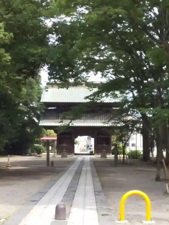 妻沼聖天山歓喜院の山門・神門