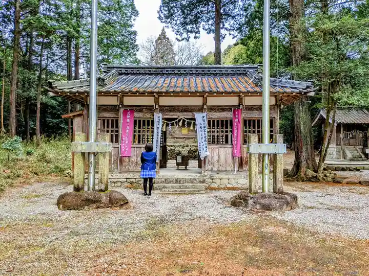 石加神社の本殿・本堂