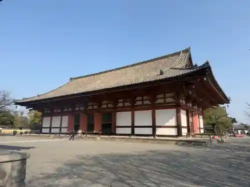 東寺（教王護国寺）の{uncategorized: "未分類", other: "その他", undefined: "問題あり", building: "その他建物", grave: "お墓", sacred_gate: "鳥居", guardian: "狛犬", statue: "像", buddha: "仏像", history: "歴史", nature: "自然", garden: "庭園", animal: "動物", pagoda: "塔", temizu: "手水舎", mountain_gate: "山門・神門", sanctuary: "本殿・本堂", subordinate: "末社・摂社", art: "芸術", scenery: "景色", jizo: "地蔵", ema: "絵馬", goshuin: "御朱印", omikuji: "おみくじ", items: "授与品その他", amulet: "お守り", goshuincho: "御朱印帳", eats: "食事", festival: "お祭り", votive_dance: "神楽", shichigosan: "七五三参", wedding: "結婚式", experience: "体験その他", initially: "初詣", around: "周辺", anti_infection: "感染症対策"}
