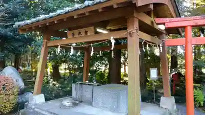 大神神社の手水舎