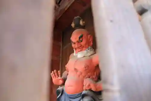 田村神社の山門・神門