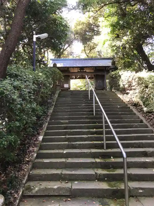 粟嶋神社の山門・神門