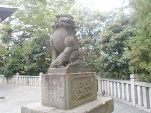 白旗神社の狛犬