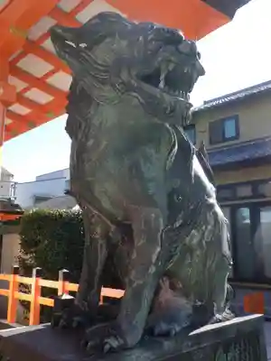 折上稲荷神社の狛犬