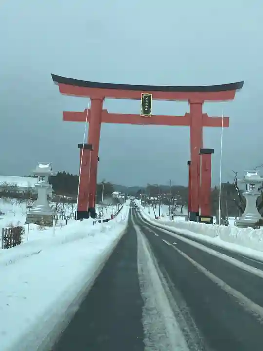 出羽神社(出羽三山神社)~三神合祭殿~の鳥居