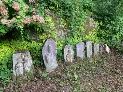 堂の下の岩観音(栃木県)