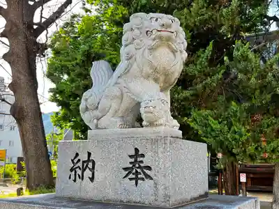柳原神社の狛犬
