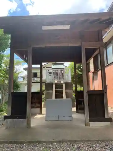 阿賀多神社の山門・神門