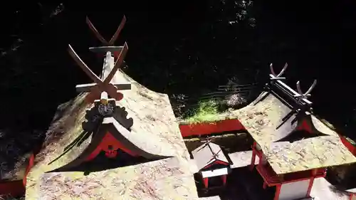 水越神社の本殿