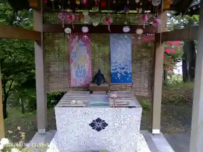 厚真神社の{uncategorized: "未分類", other: "その他", undefined: "問題あり", building: "その他建物", grave: "お墓", sacred_gate: "鳥居", guardian: "狛犬", statue: "像", buddha: "仏像", history: "歴史", nature: "自然", garden: "庭園", animal: "動物", pagoda: "塔", temizu: "手水舎", mountain_gate: "山門・神門", sanctuary: "本殿・本堂", subordinate: "末社・摂社", art: "芸術", scenery: "景色", jizo: "地蔵", ema: "絵馬", goshuin: "御朱印", omikuji: "おみくじ", items: "授与品その他", amulet: "お守り", goshuincho: "御朱印帳", eats: "食事", festival: "お祭り", votive_dance: "神楽", shichigosan: "七五三参", wedding: "結婚式", experience: "体験その他", initially: "初詣", around: "周辺", anti_infection: "感染症対策"}