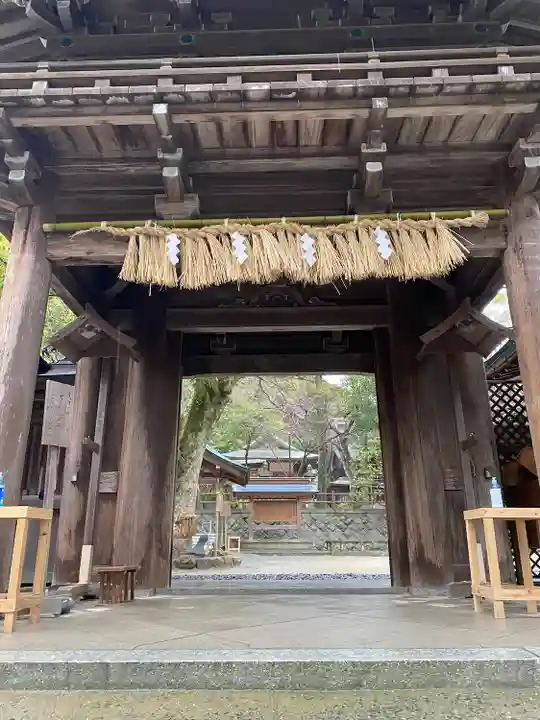 志賀海神社の山門・神門
