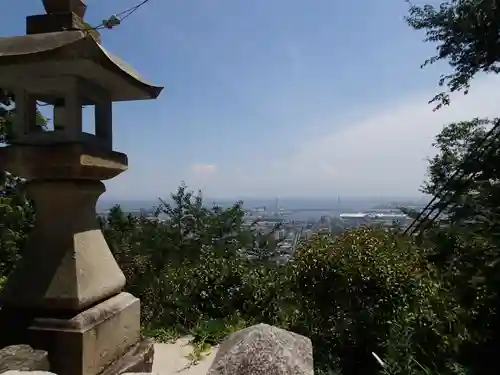 保久良神社の景色