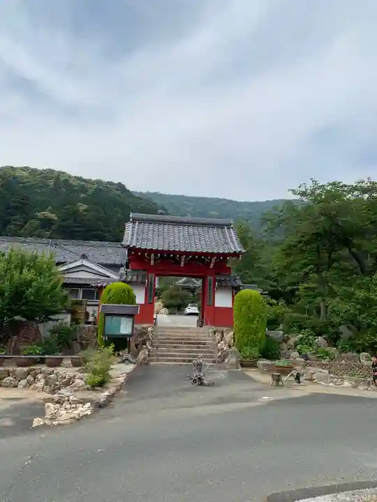 赤岩寺の山門・神門