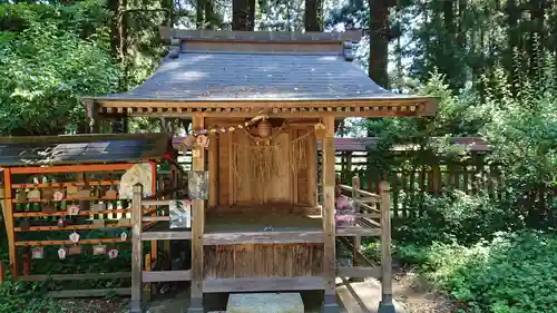 都々古別神社(馬場)の末社