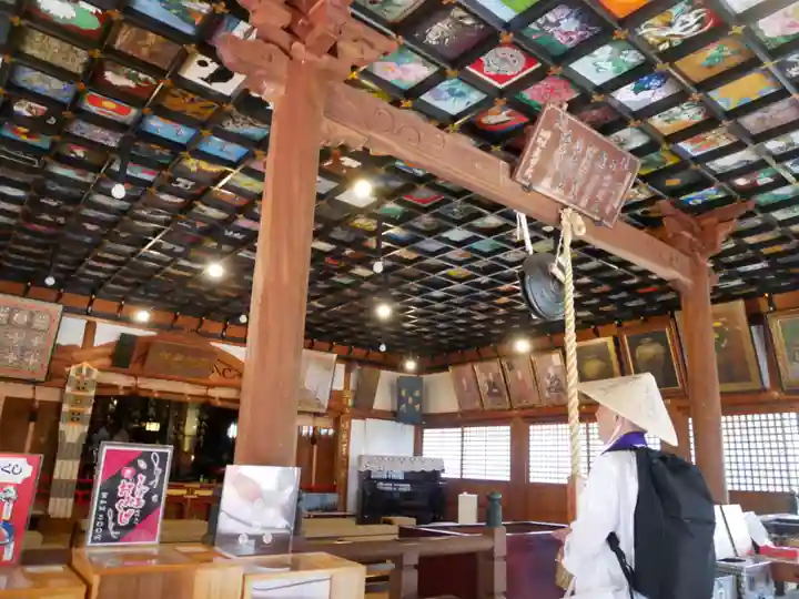 岩本寺の本殿・本堂