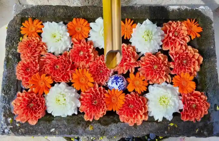 差出磯大嶽山神社 仕事と健康と厄よけの神さま(山梨県)