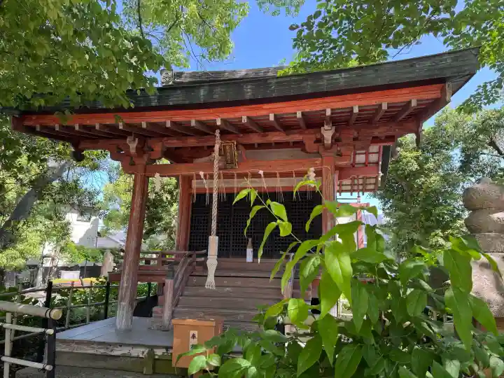 藤森神社の{uncategorized: "未分類", other: "その他", undefined: "問題あり", building: "その他建物", grave: "お墓", sacred_gate: "鳥居", guardian: "狛犬", statue: "像", buddha: "仏像", history: "歴史", nature: "自然", garden: "庭園", animal: "動物", pagoda: "塔", temizu: "手水舎", mountain_gate: "山門・神門", sanctuary: "本殿・本堂", subordinate: "末社・摂社", art: "芸術", scenery: "景色", jizo: "地蔵", ema: "絵馬", goshuin: "御朱印", omikuji: "おみくじ", items: "授与品その他", amulet: "お守り", goshuincho: "御朱印帳", eats: "食事", festival: "お祭り", votive_dance: "神楽", shichigosan: "七五三参", wedding: "結婚式", experience: "体験その他", initially: "初詣", around: "周辺", anti_infection: "感染症対策"}