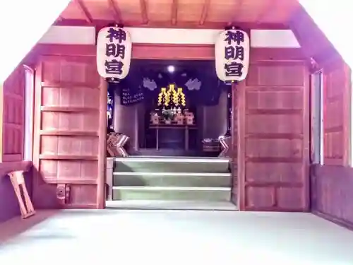 神明社の本殿