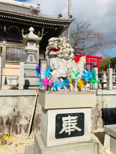 金井神社の狛犬