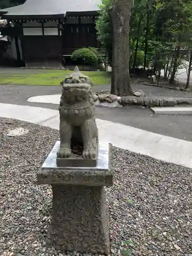 大國魂神社の狛犬