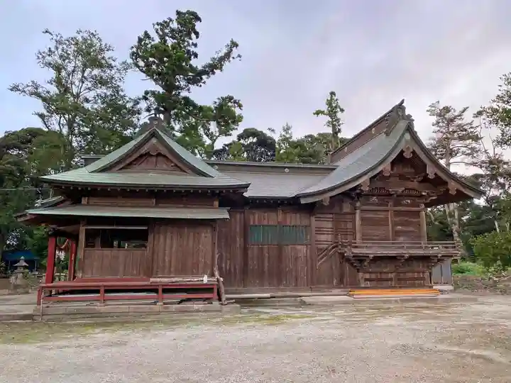 飽富神社の本殿・本堂