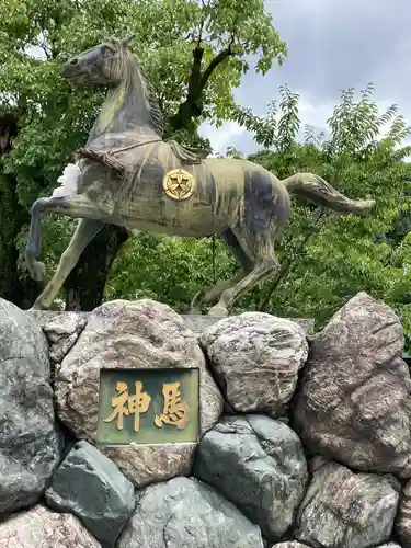 真清田神社の狛犬