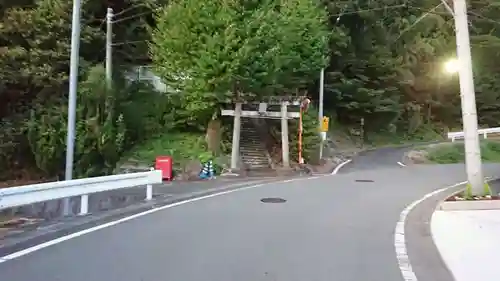 千厳神社の鳥居