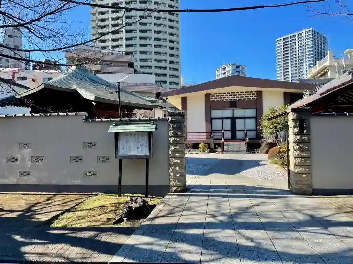 玄静院の{uncategorized: "未分類", other: "その他", undefined: "問題あり", building: "その他建物", grave: "お墓", sacred_gate: "鳥居", guardian: "狛犬", statue: "像", buddha: "仏像", history: "歴史", nature: "自然", garden: "庭園", animal: "動物", pagoda: "塔", temizu: "手水舎", mountain_gate: "山門・神門", sanctuary: "本殿・本堂", subordinate: "末社・摂社", art: "芸術", scenery: "景色", jizo: "地蔵", ema: "絵馬", goshuin: "御朱印", omikuji: "おみくじ", items: "授与品その他", amulet: "お守り", goshuincho: "御朱印帳", eats: "食事", festival: "お祭り", votive_dance: "神楽", shichigosan: "七五三参", wedding: "結婚式", experience: "体験その他", initially: "初詣", around: "周辺", anti_infection: "感染症対策"}