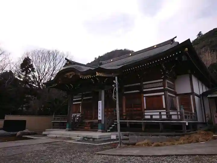 慶覚院の本殿・本堂