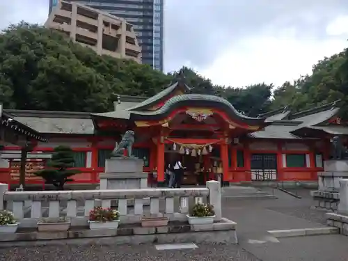 金神社の本殿